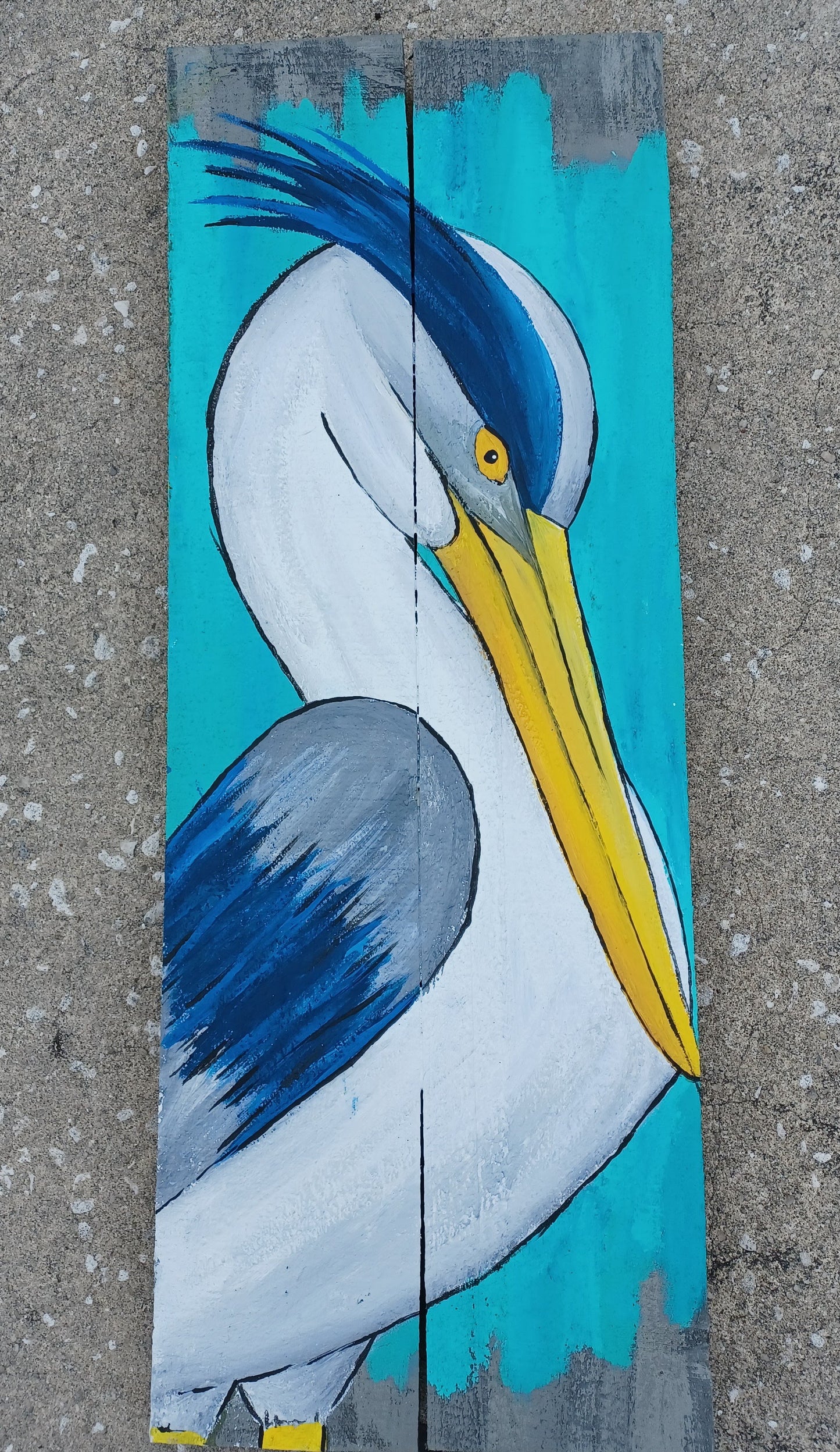 Blue heron painted on gray double wood boards with aqua background 