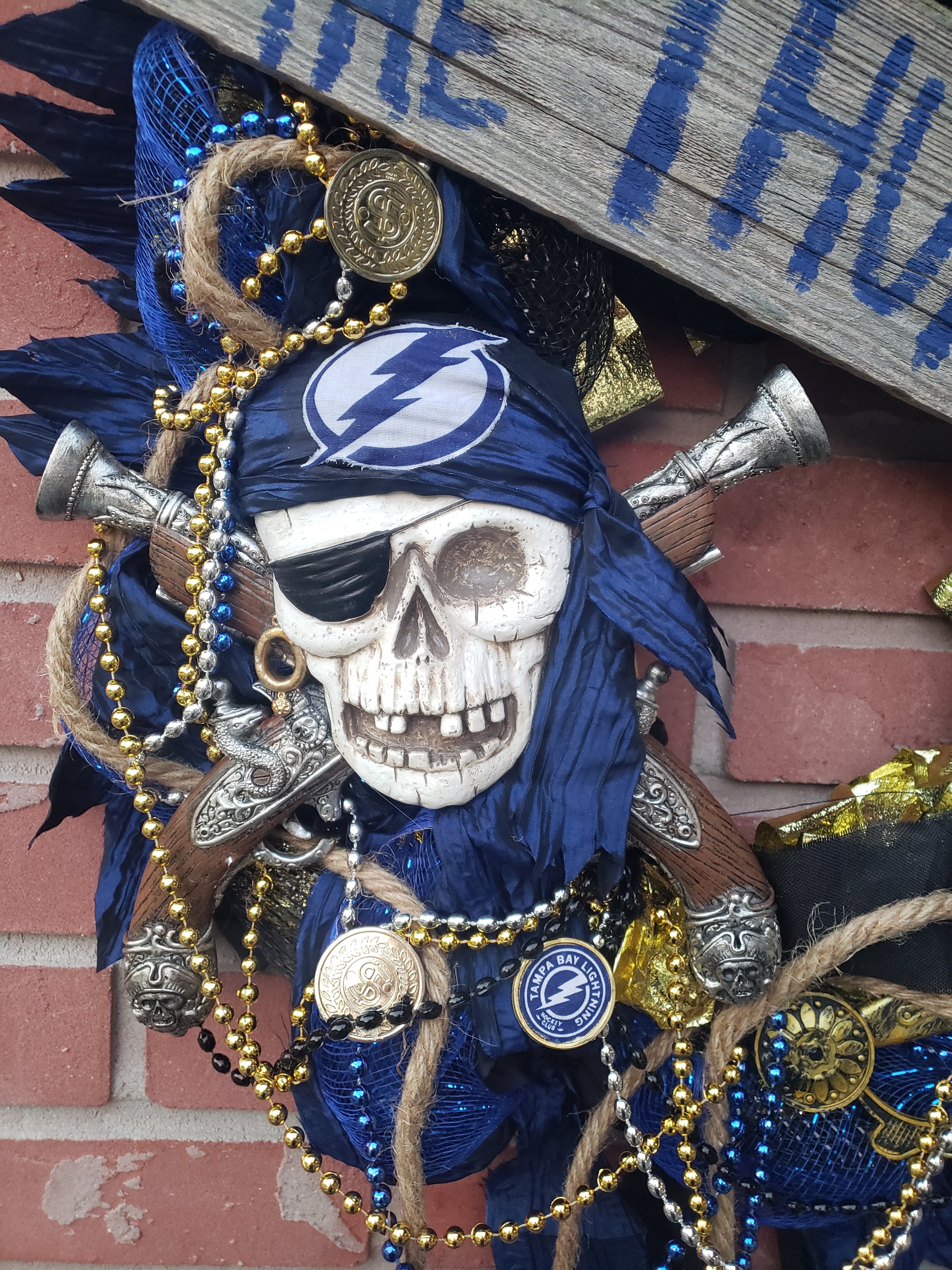 Be the Thunder Bolts Gasparilla wreath 