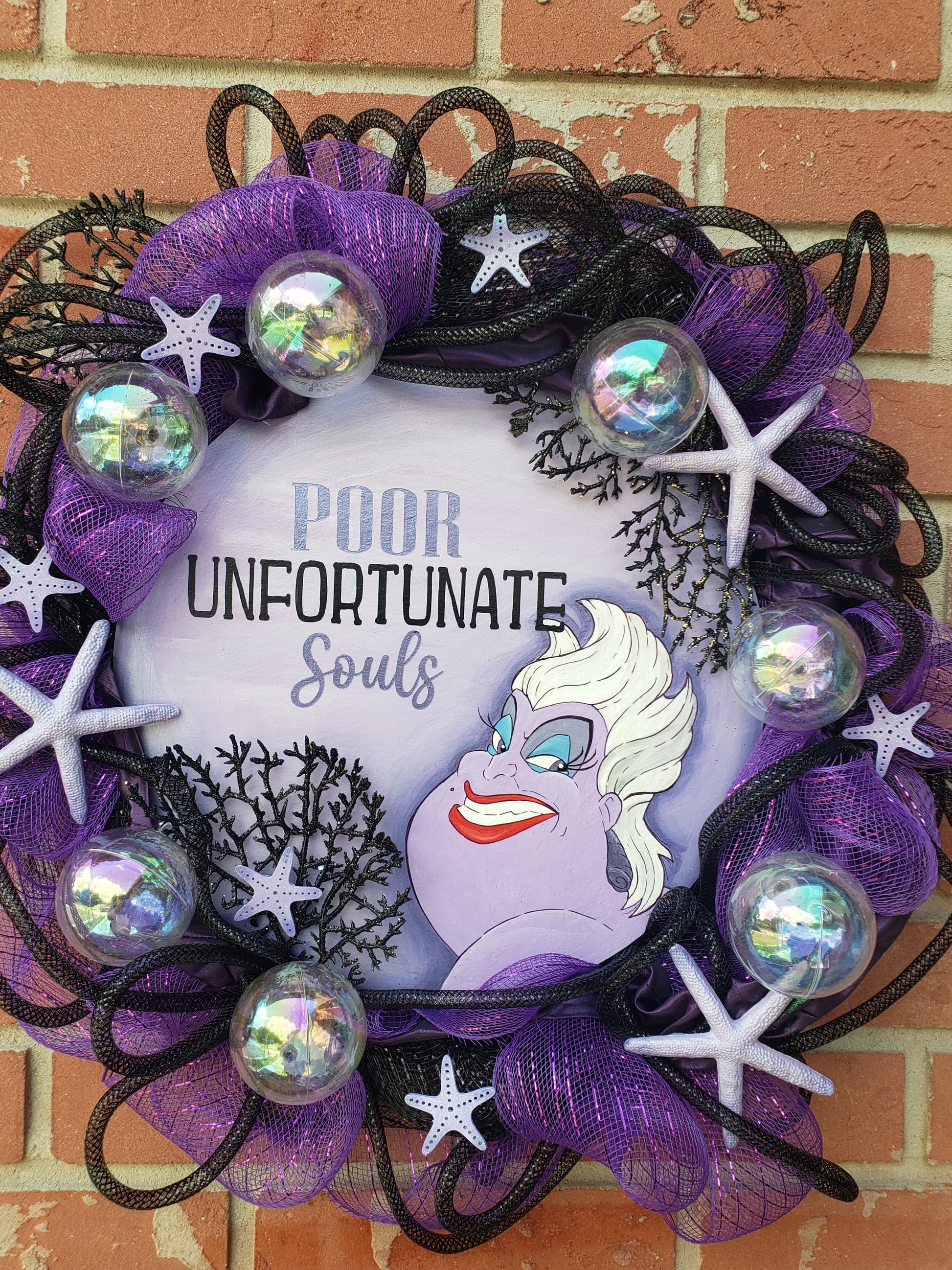 Ursula Poor Unfortunate Souls Villains Wreath