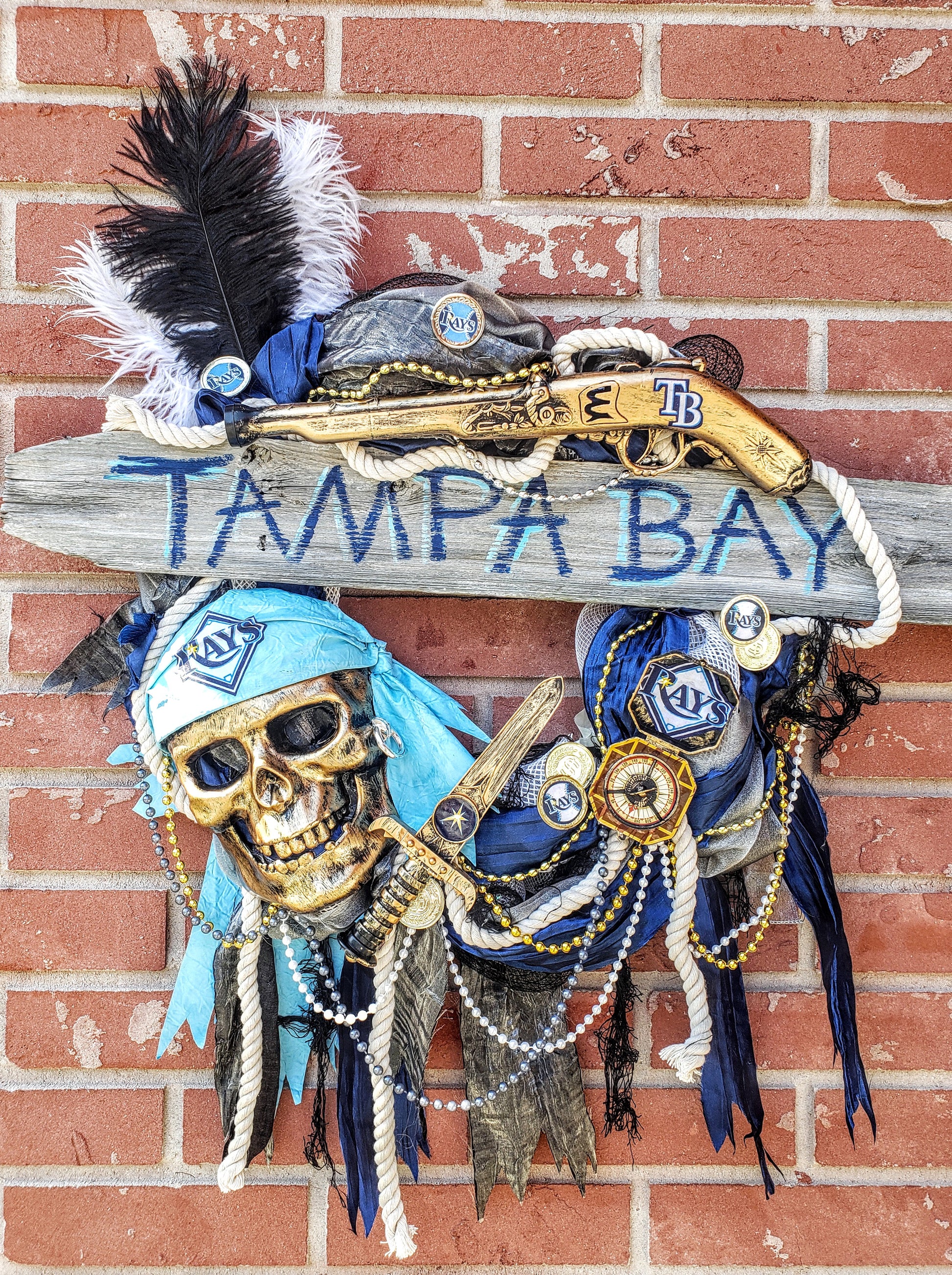 Tampa Bay Rays Gasparilla wreath 