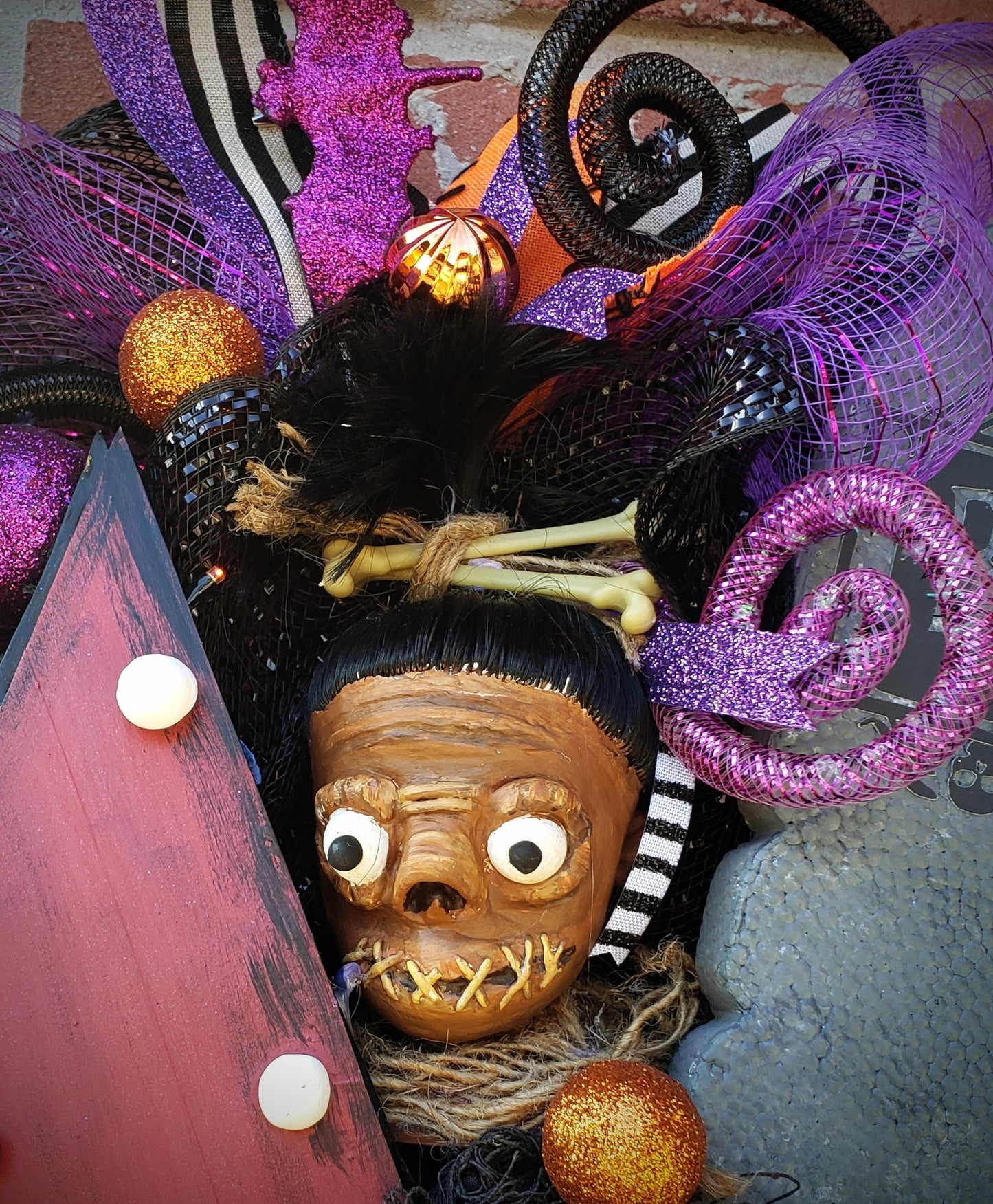 Beetlejuice Halloween wreath