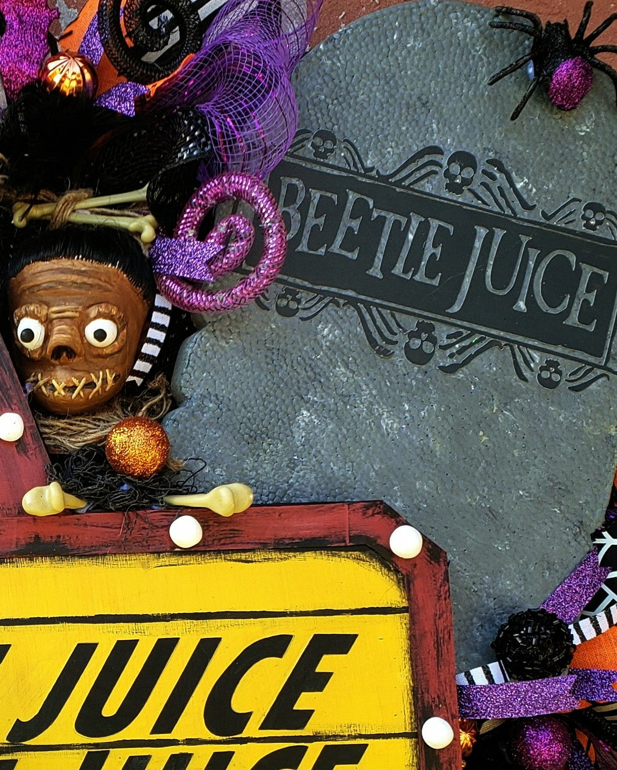 Beetlejuice Halloween wreath