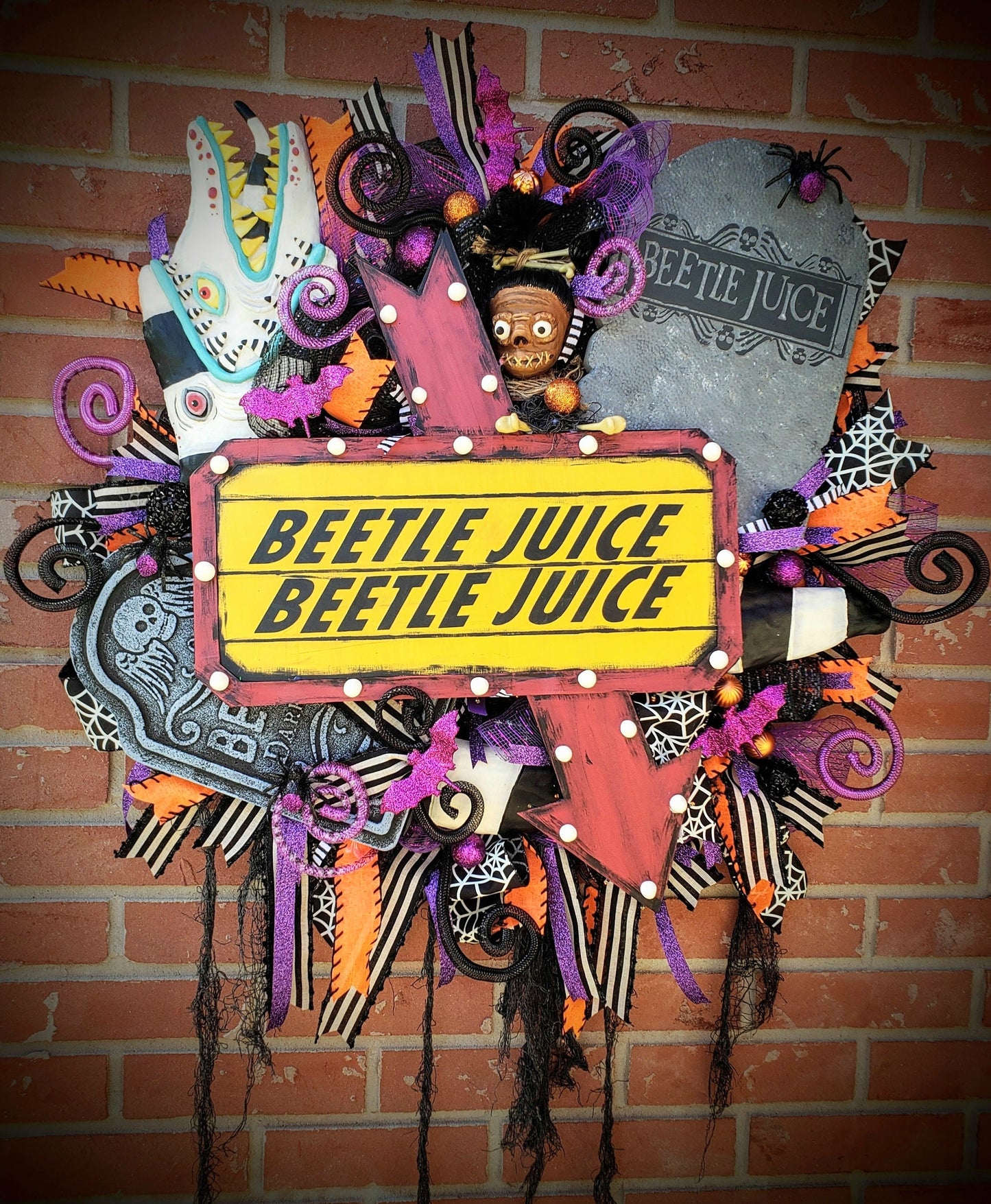 Beetlejuice Halloween wreath