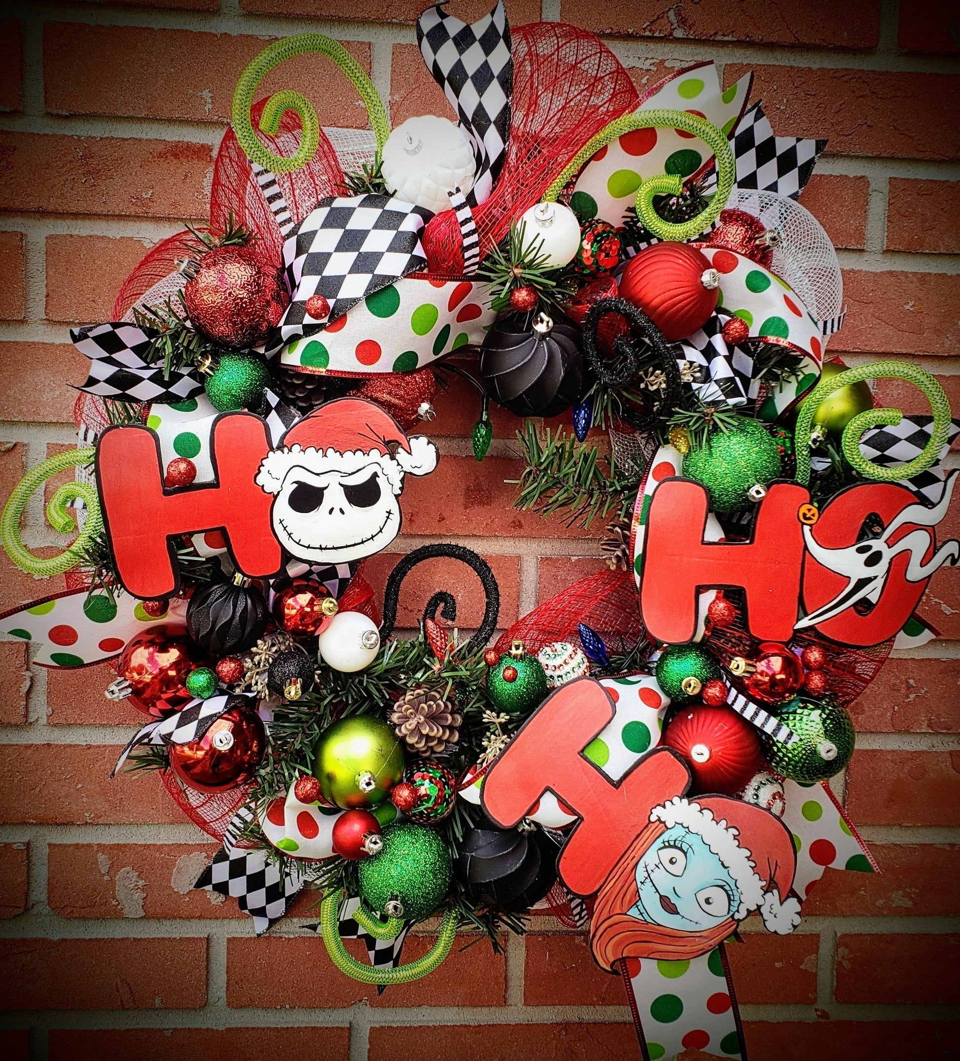 Nightmare before Christmas Holiday Decorations Wreath 