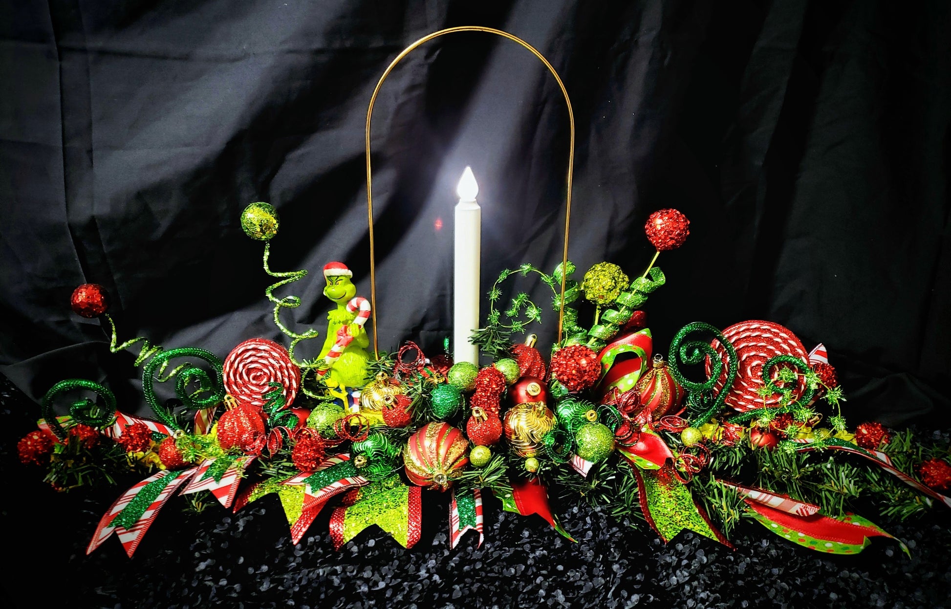 Grinch Holiday Decorations Centerpiece 