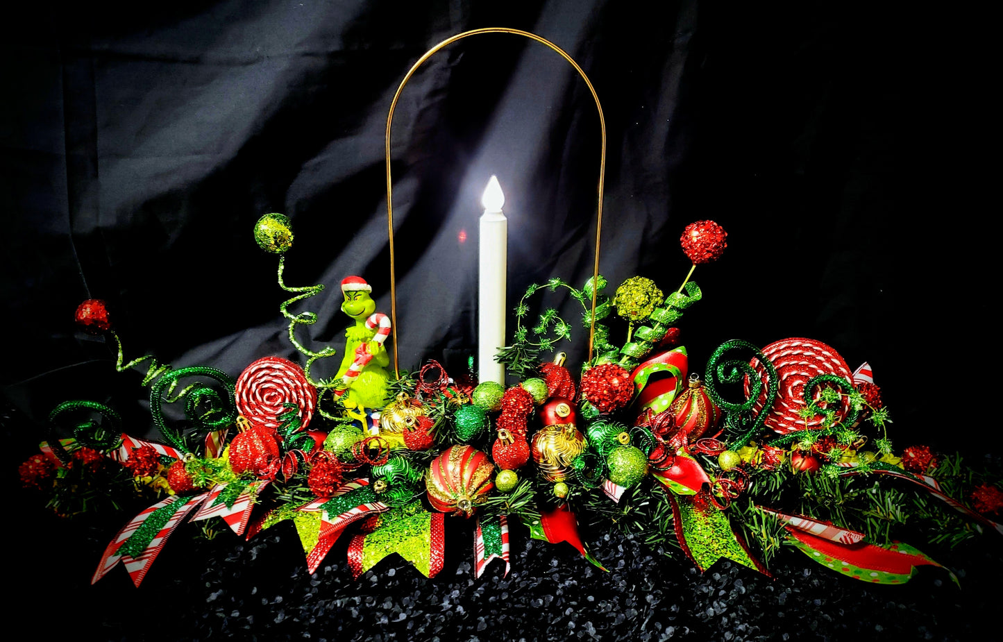 Grinch Holiday Decorations Centerpiece 