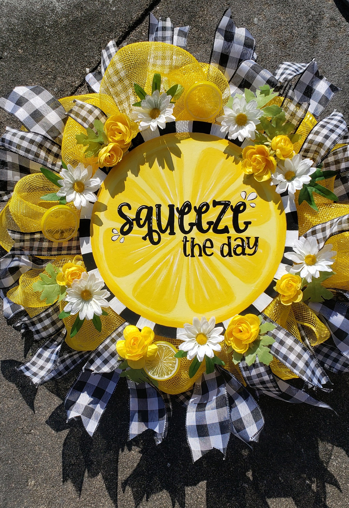 Yellow black and white lemon wreath, Squeeze the Day