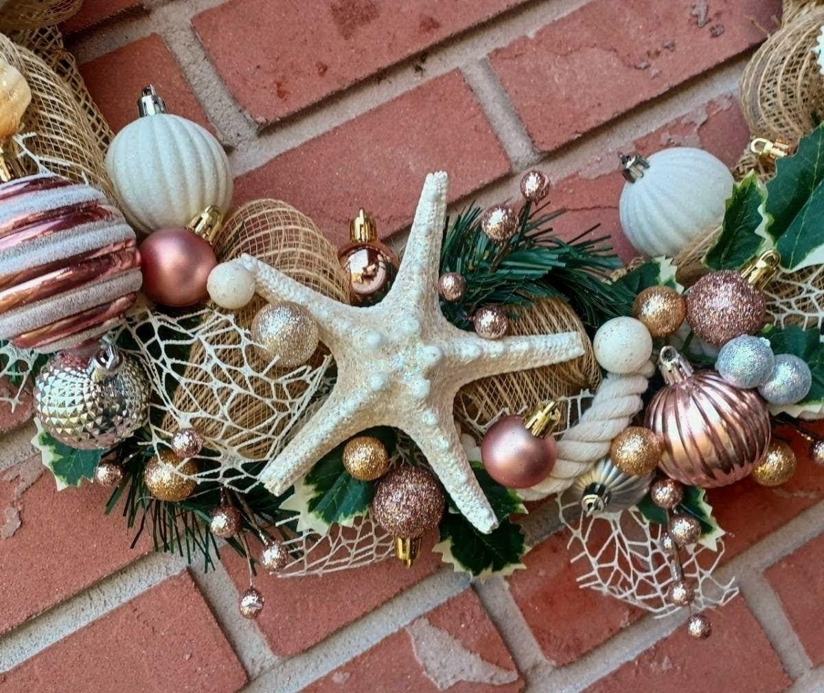 Seashell Holiday Beach Wreath