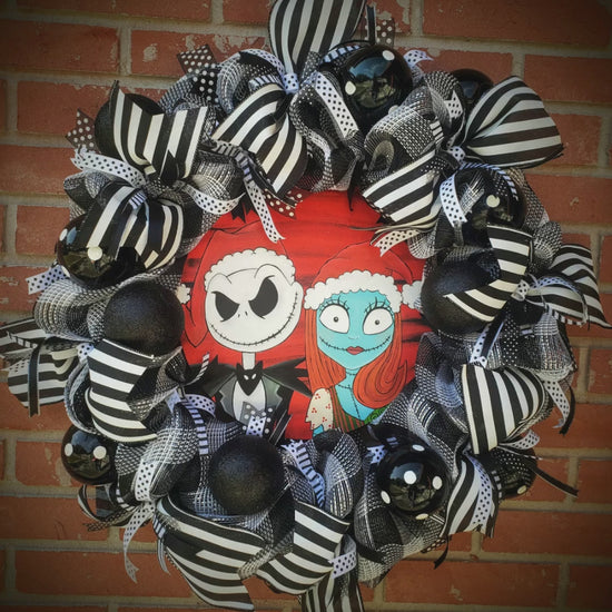 Jack and Sally Skellington wreath, interchangeable paintings for different holidays 