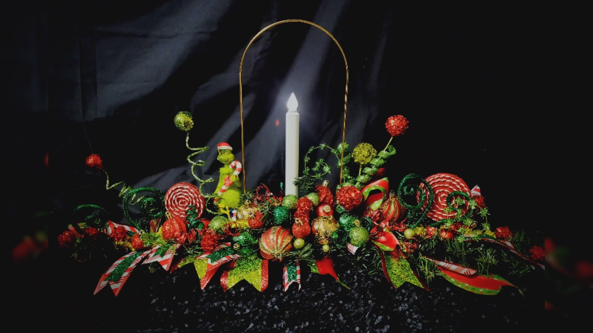 Grinch Holiday Decorations Centerpiece 