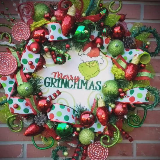 Merry Grinchmas holiday wreath 